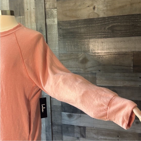 NWT! Lulu’s fuzzy dusty pink sweatshirt XSmall cozy pockets softgirl gorpcore - Picture 4 of 13